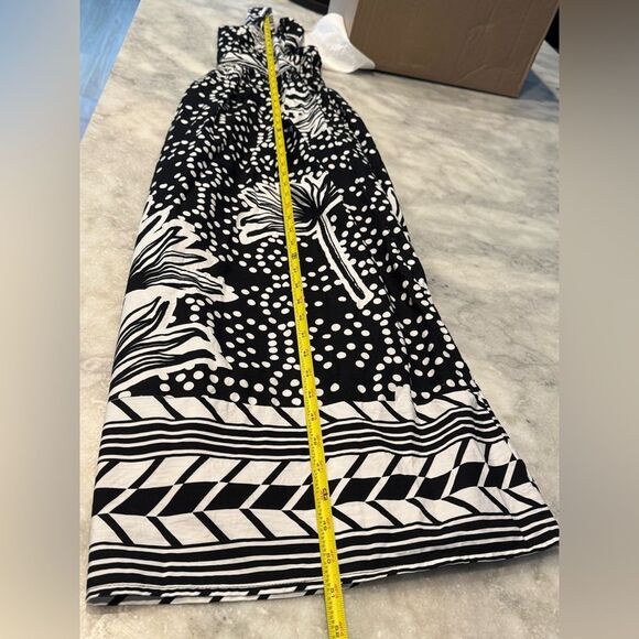 Band Of The Free Black and White Printed Dress. Size Small - Picture 9 of 9